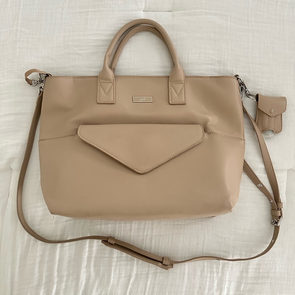 Jujube 24-7 Tote & Clutch